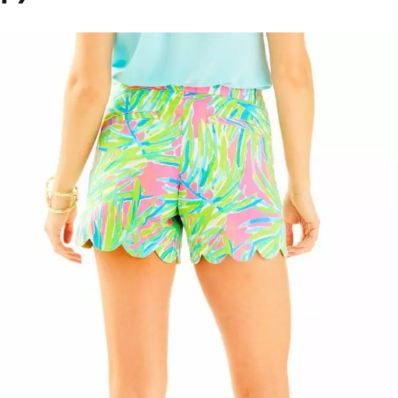 Lilly Pulitzer the Buttercup shorts TIki  Sz.2 - Picture 2 of 9